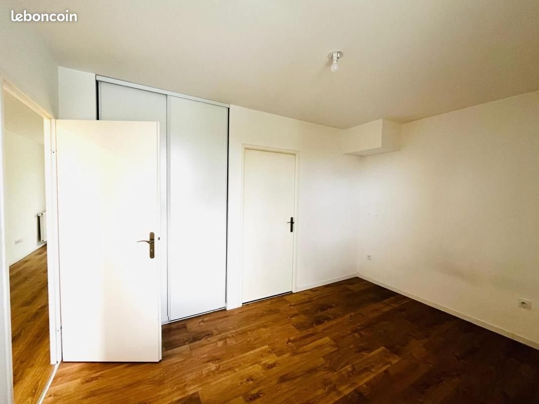 Appartement à louer, 44m², Persan
