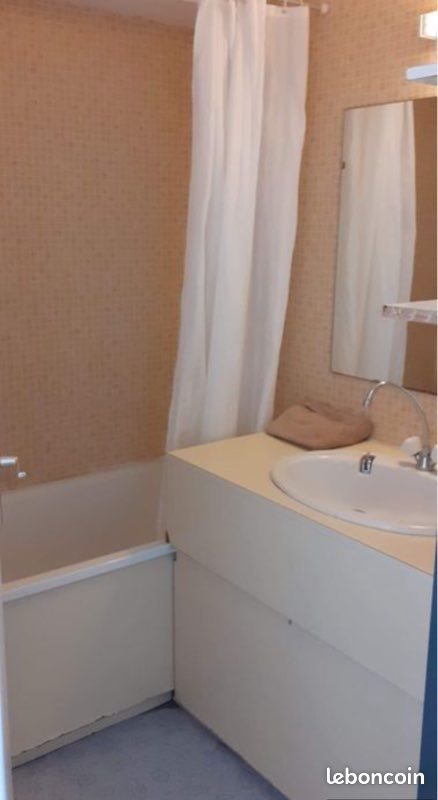 Appartement à louer, 27m², Gruissan