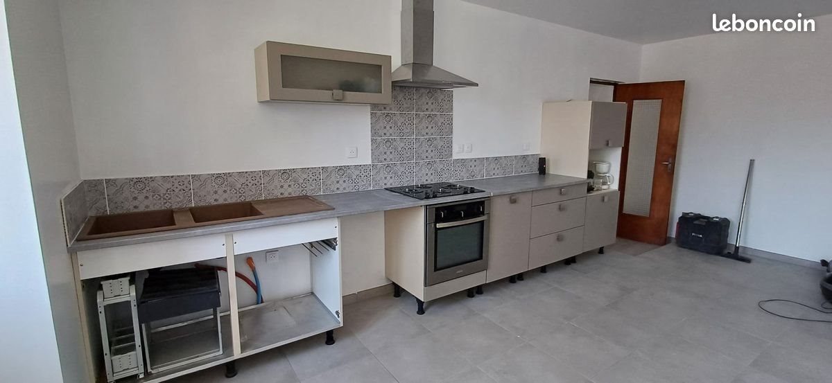 Maison à louer, 97m², Maves