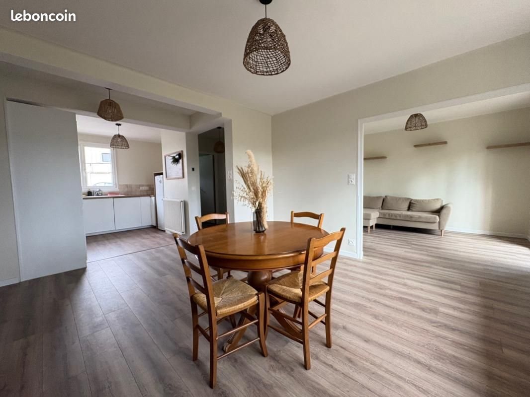 Appartement à louer, 70m², Lons-le-Saunier