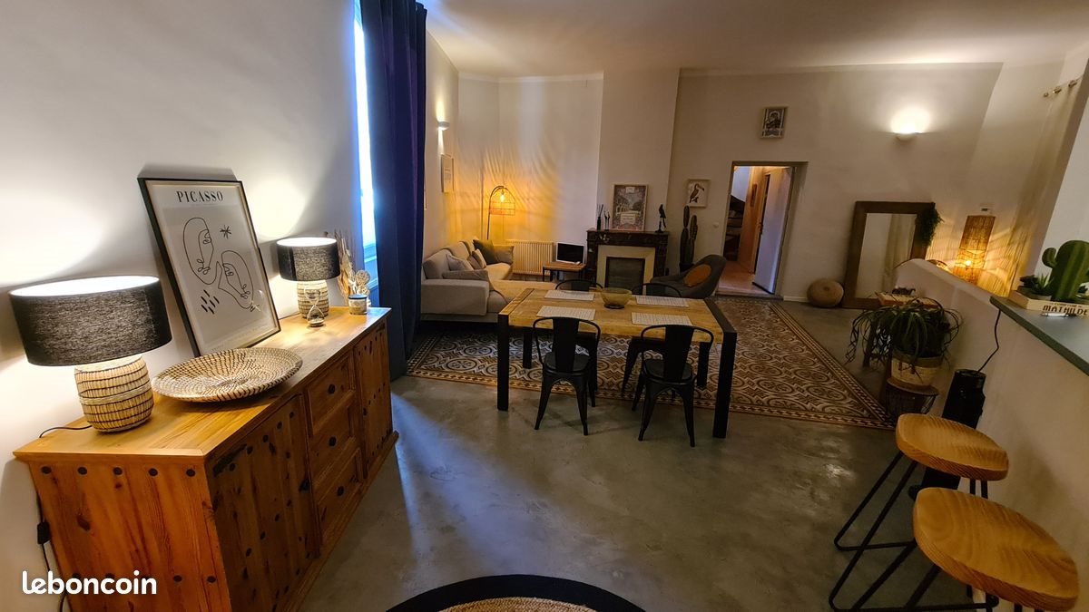 Maison à louer, 120m², Nîmes