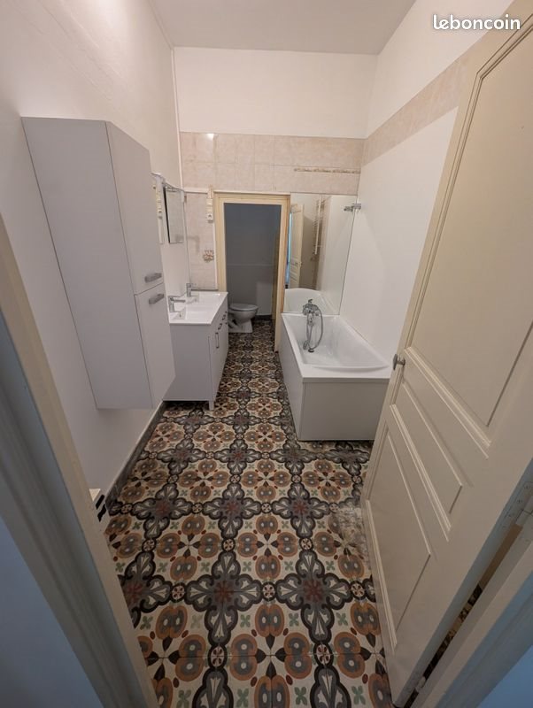 Appartement à louer, 120m², Limoux