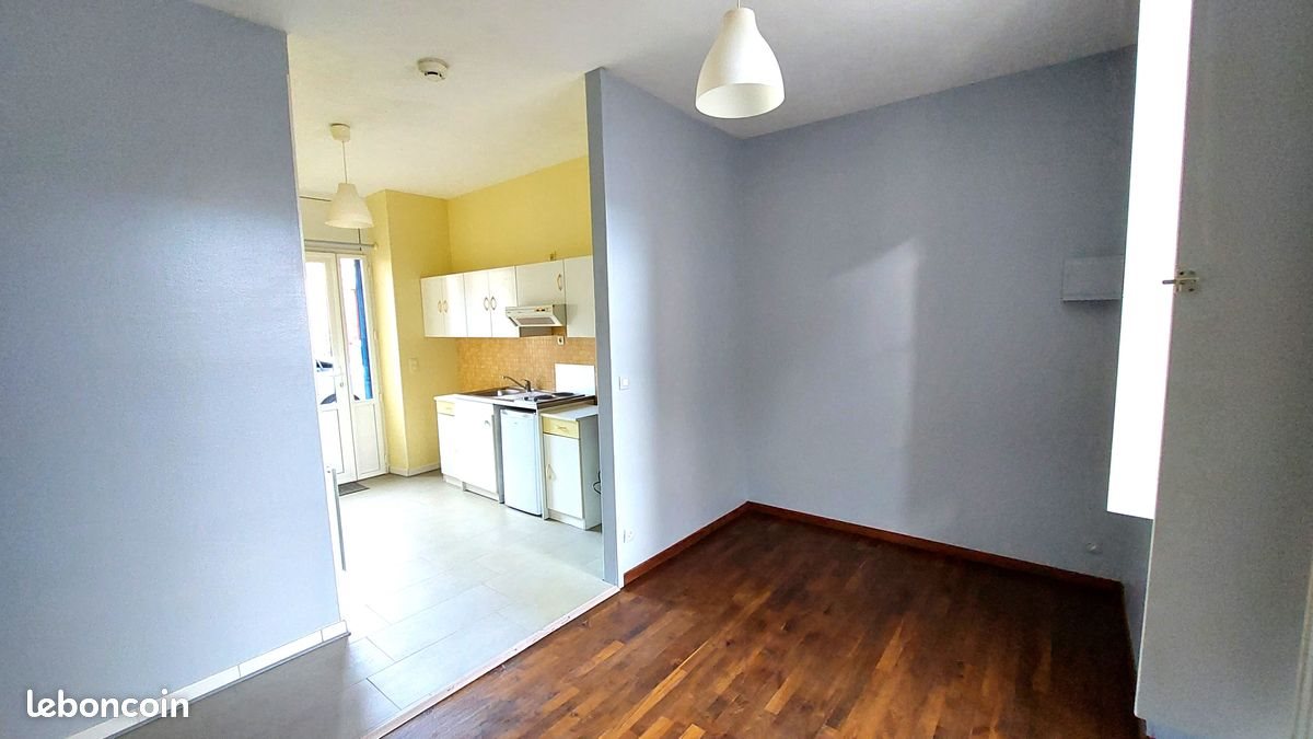 Appartement à louer, 21m², Montfort-sur-Meu