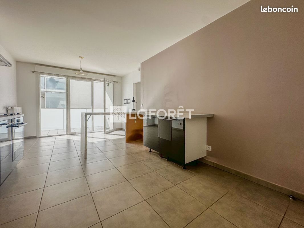 Appartement à louer, 37m², Saint-Egrève