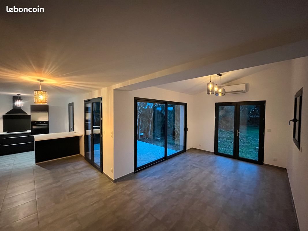 Maison à louer, 70m², Saint-Gilles