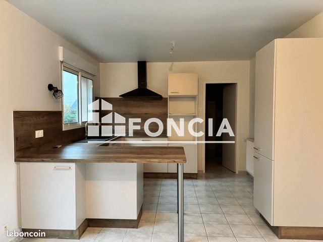 Maison à louer, 110m², Saint-Berthevin