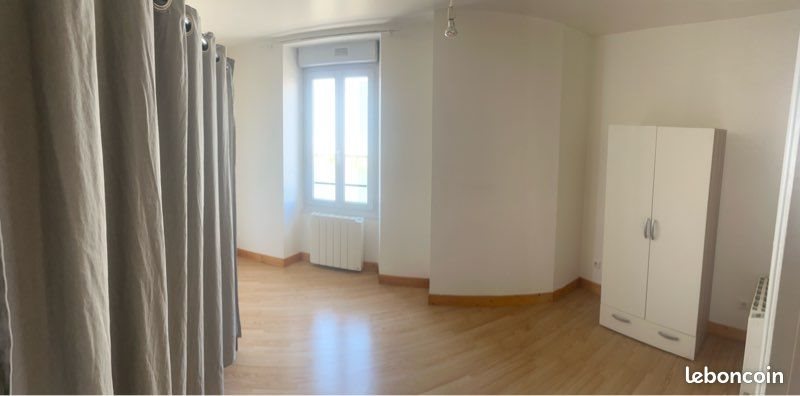 Appartement à louer, 65m², Pont-l'Abbé-d'Arnoult