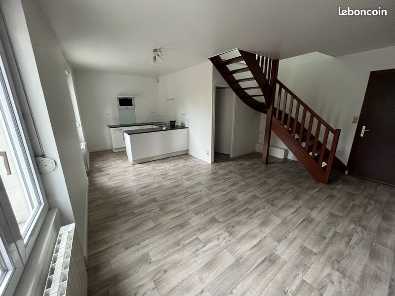 Appartement à louer, 70m², Bourg-des-Comptes