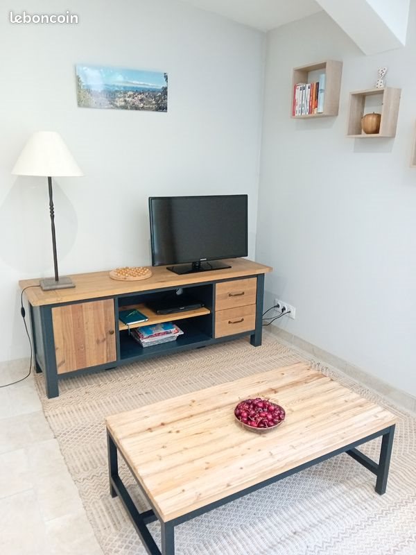 Appartement à louer, 48m², La Roque-sur-Pernes