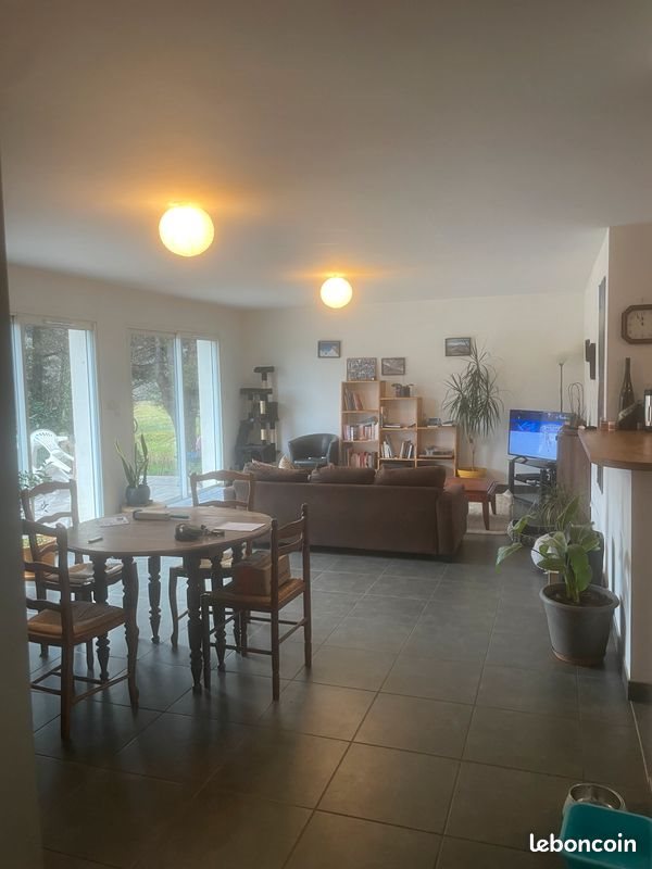 Maison à louer, 108m², Rabat-les-Trois-Seigneurs