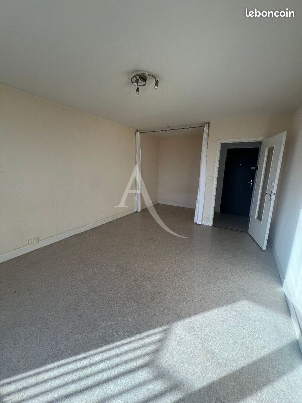 Appartement à louer, 24m², Orléans