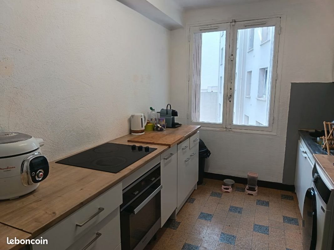 Appartement à louer, 59m², Toulon