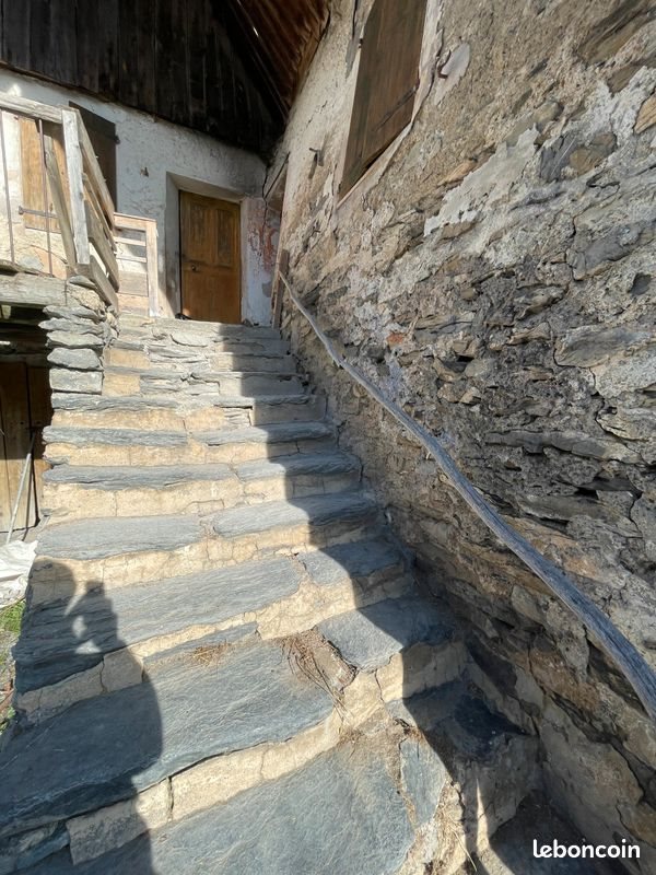 Maison à louer, 80m², Seyne (Le Grand Puy)