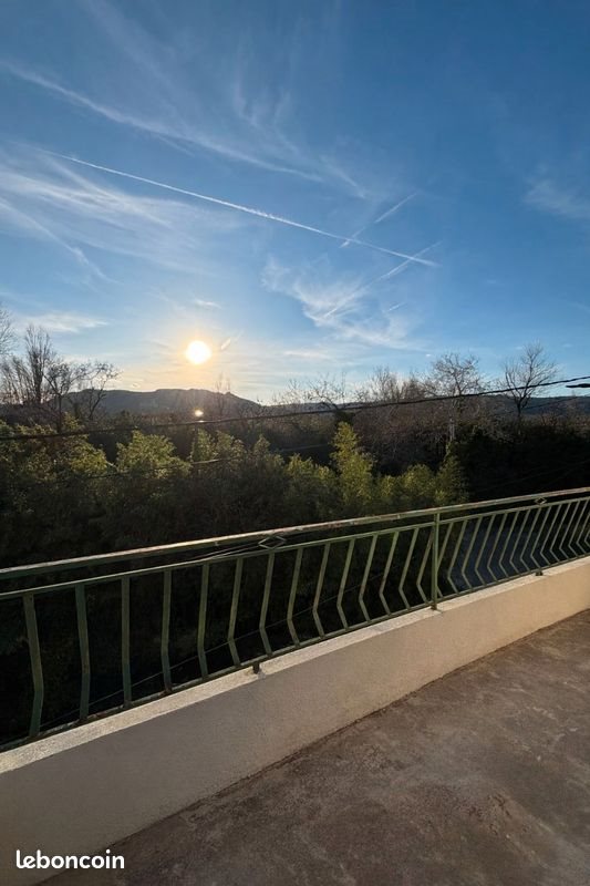 Appartement à louer, 90m², Bourg-lès-Valence