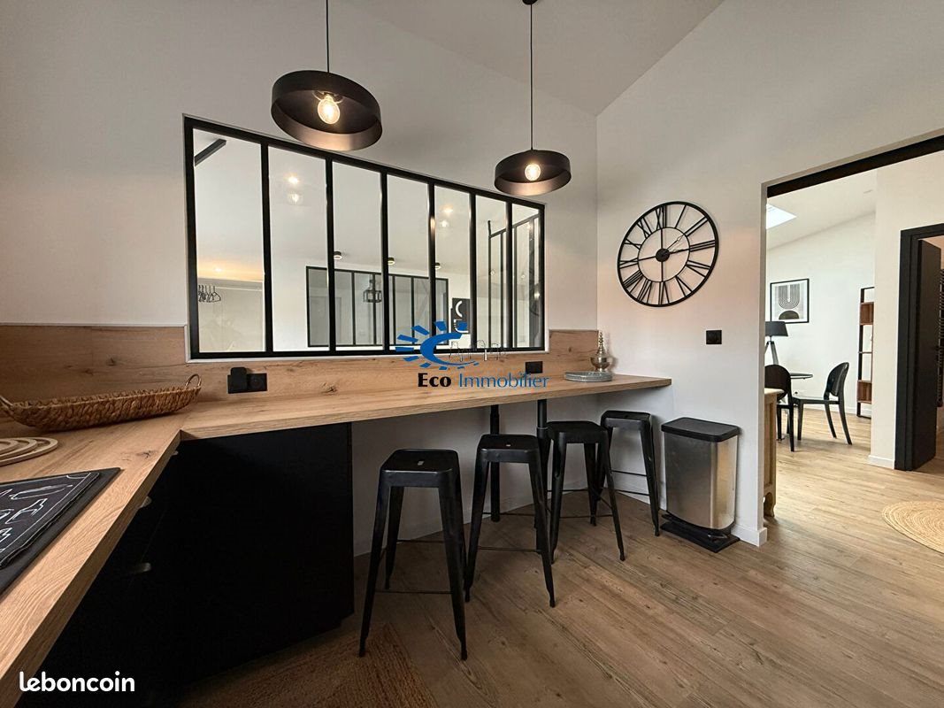 Appartement à louer, 74m², Clavette