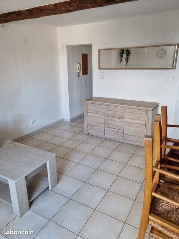 Appartement à louer, 41m², Trans-en-Provence