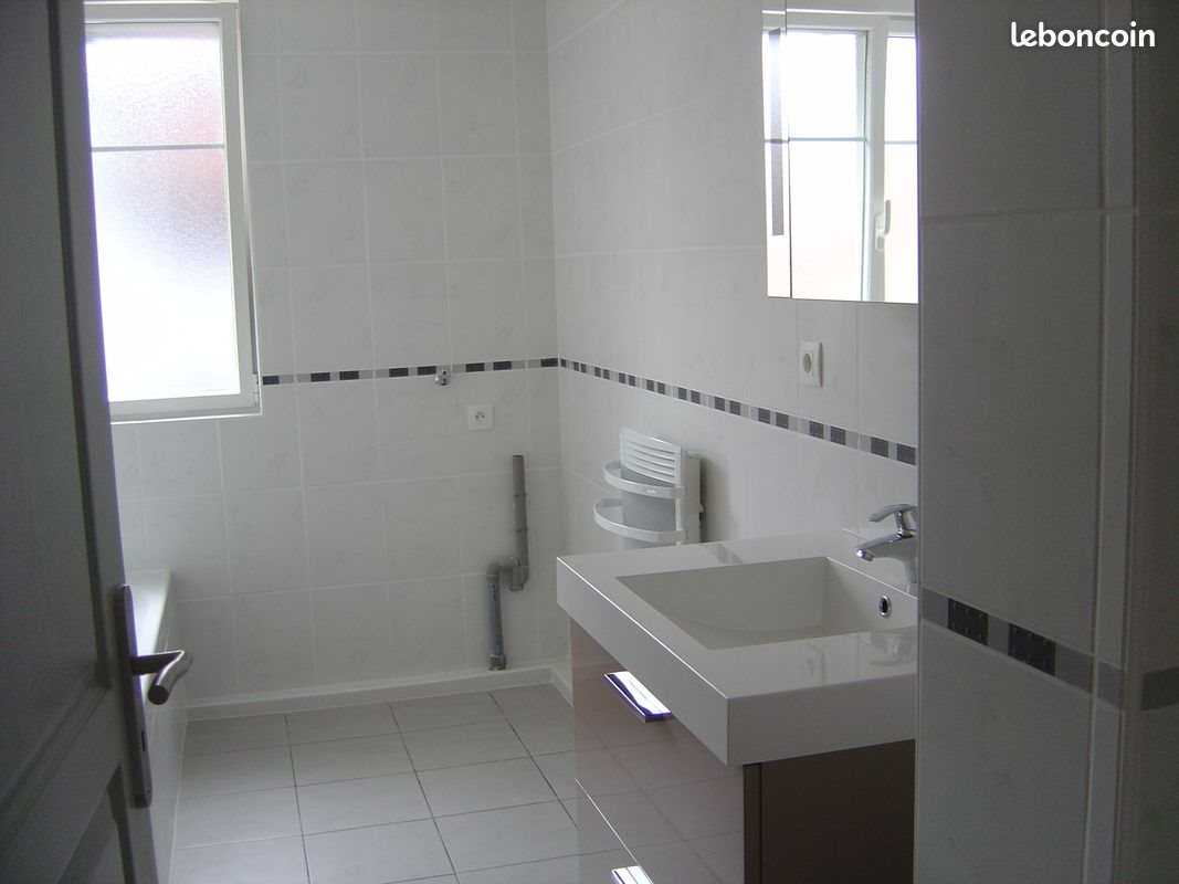 Appartement à louer, 82m², Steinbrunn-le-Bas