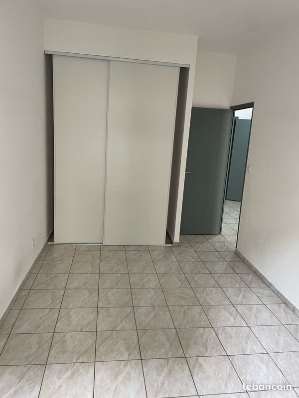 Appartement à louer, 35m², Béziers