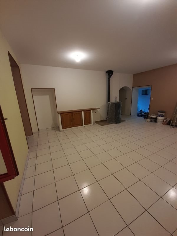 Maison à louer, 114m², Ombrée d'Anjou