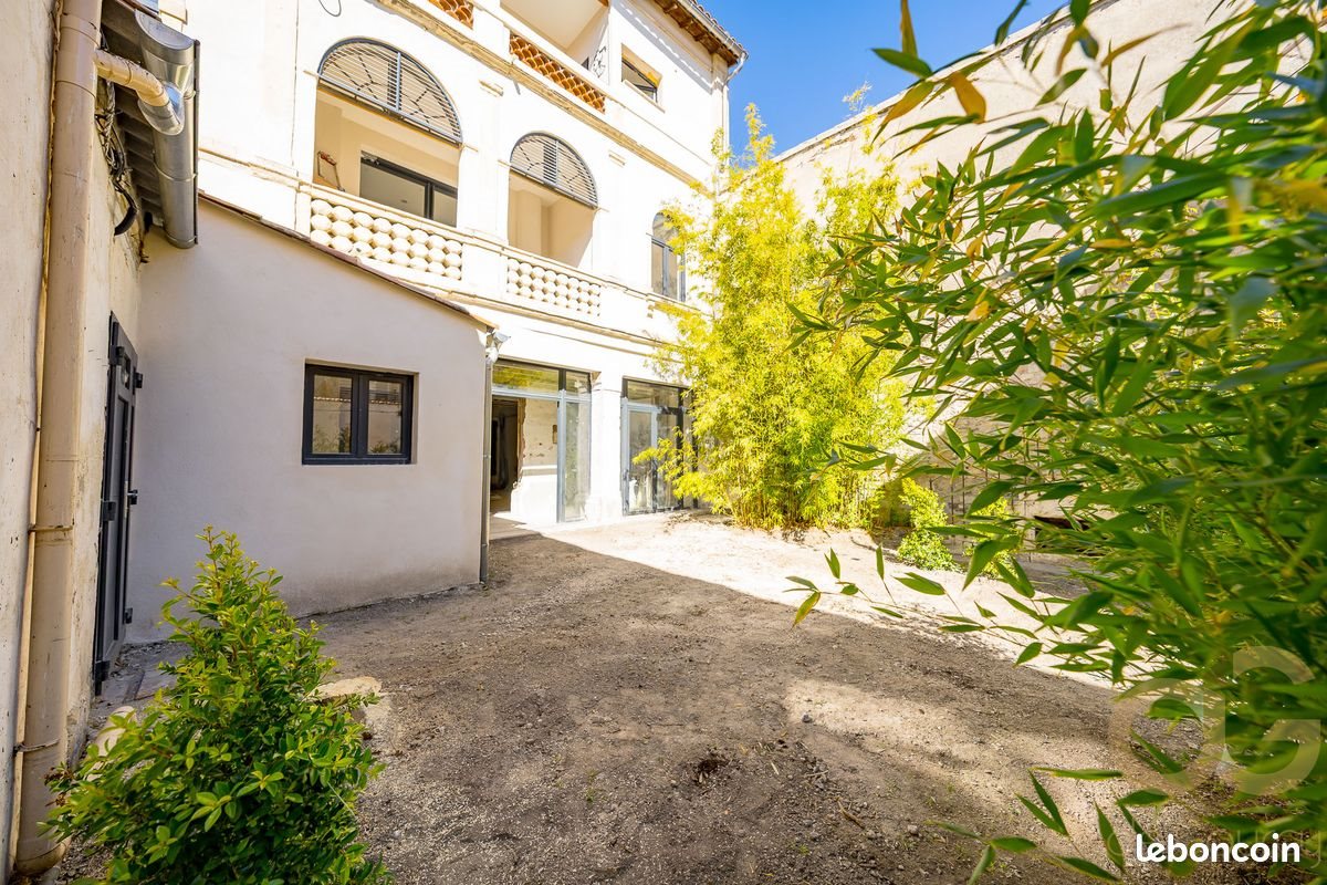 Appartement à vendre, 185m², Nîmes