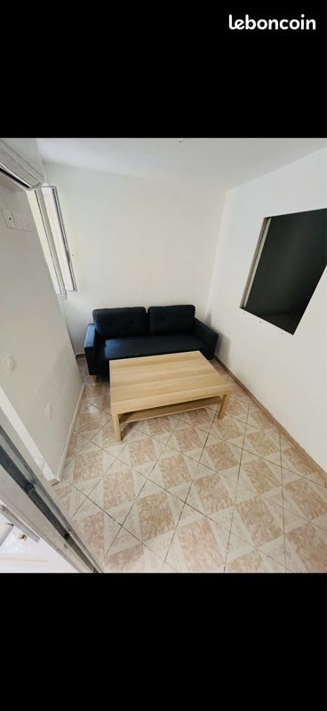 Appartement à louer, 25m², Cuers
