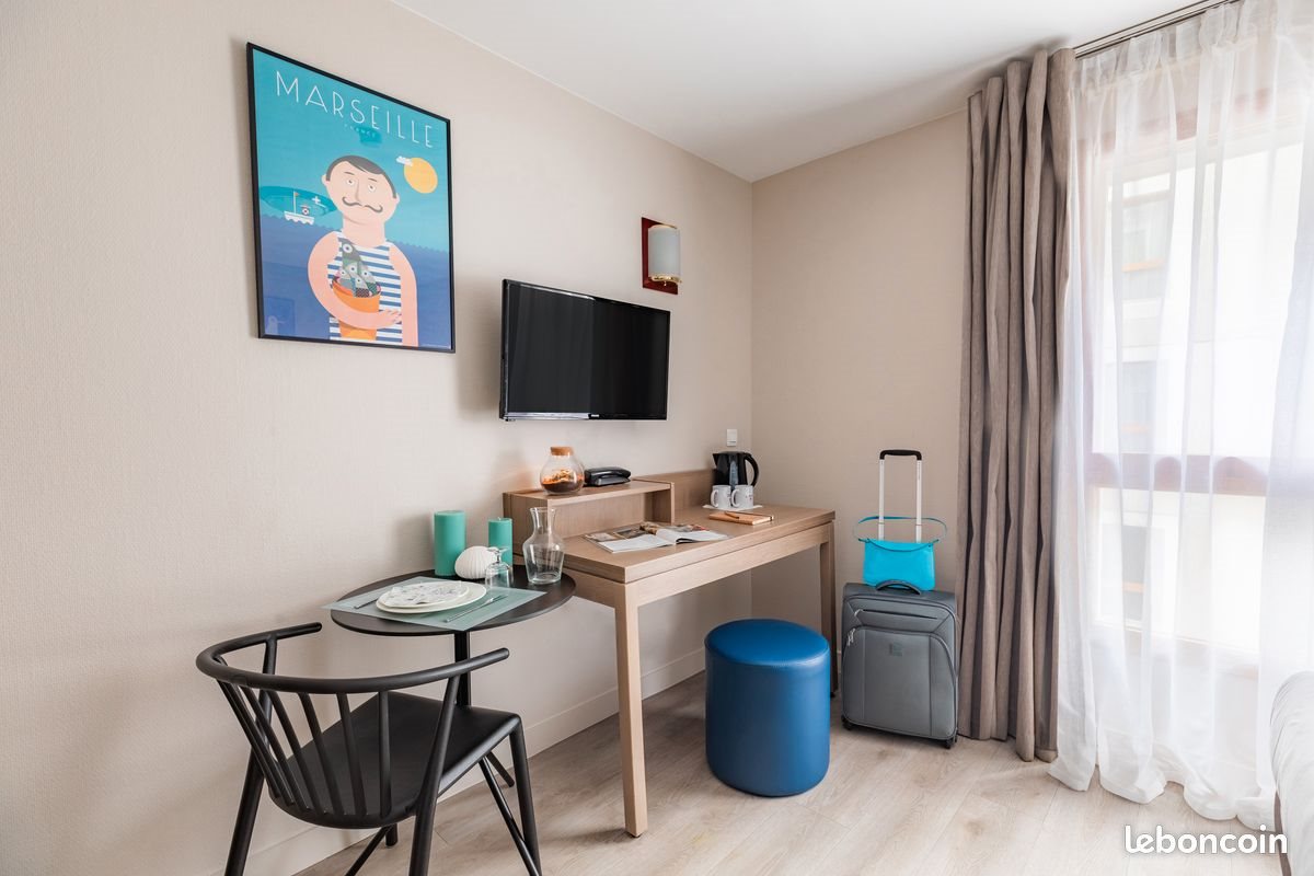Appartement à louer, 18m², Marseille 2ème