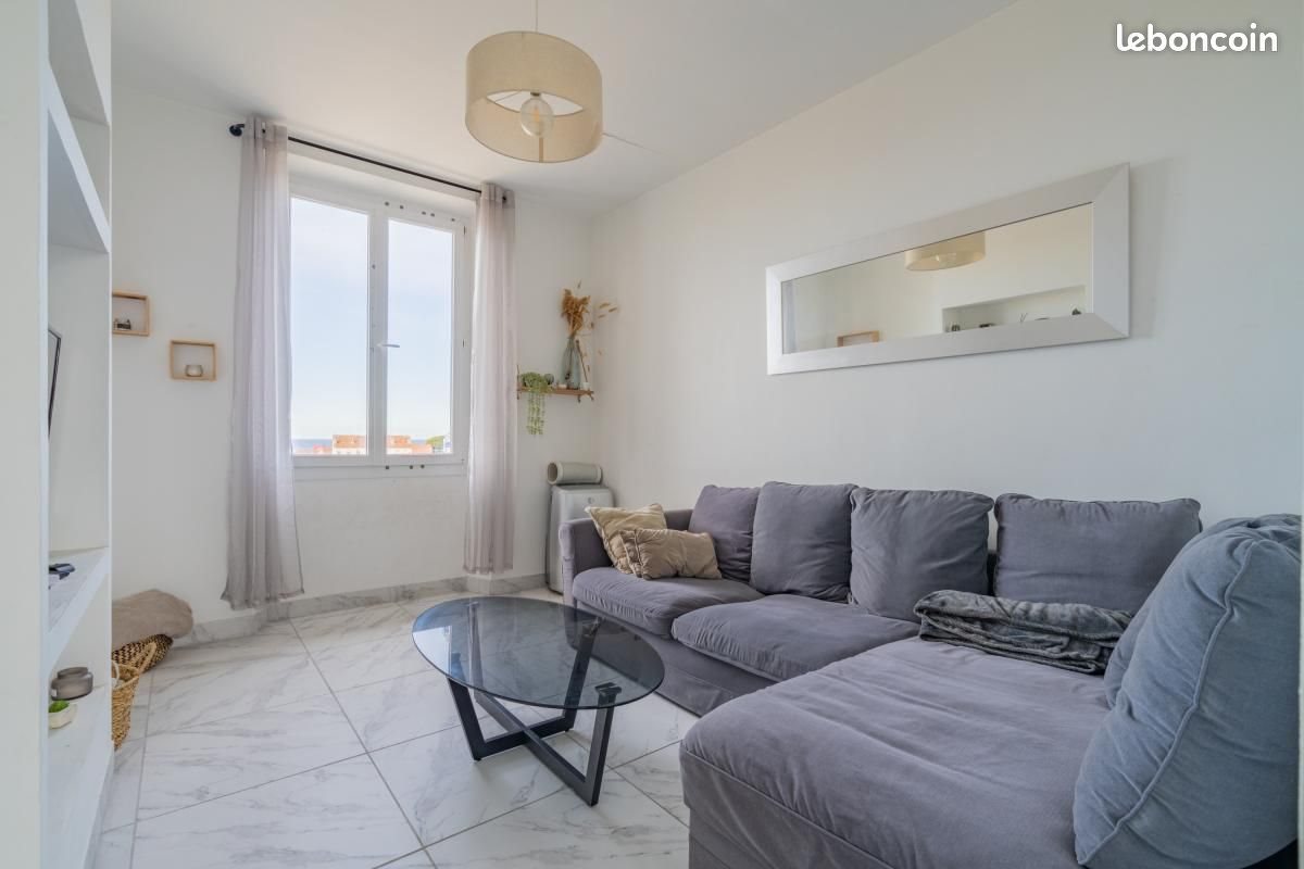 Appartement à louer, 37m², Marseille 15ème