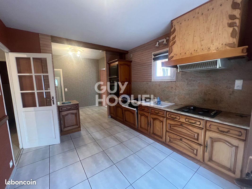 Maison à louer, 101m², Castelnau-d'Estrétefonds