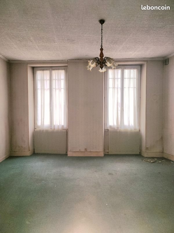 Maison à vendre, 125m², Saint-Amand-Montrond