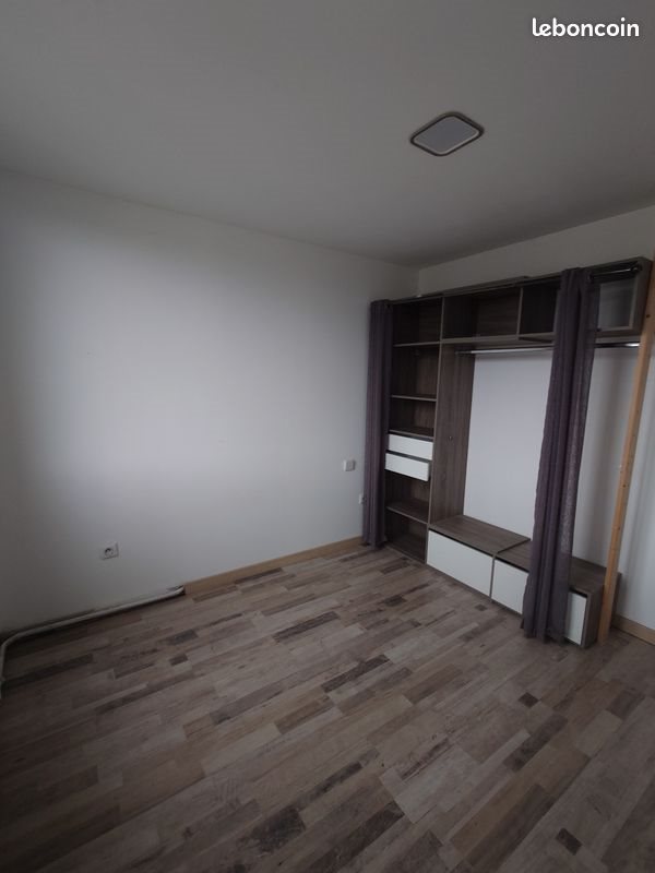 Appartement à louer, 40m², Roussillon