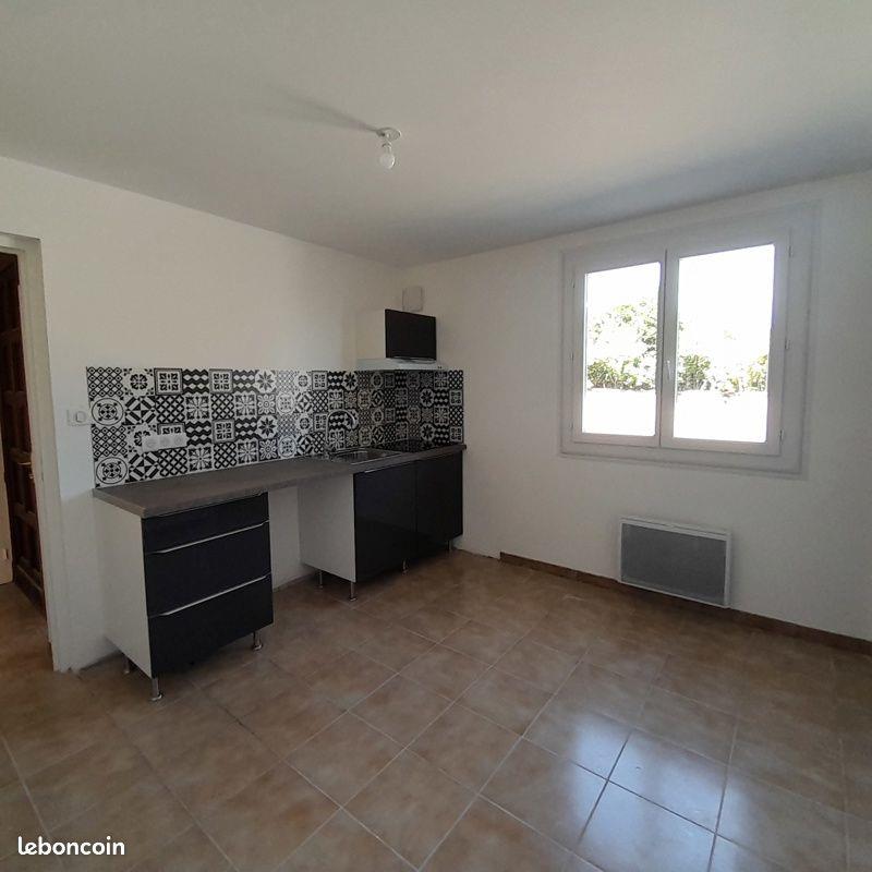 Appartement à louer, 73m², Saint-Félix-de-Rieutord