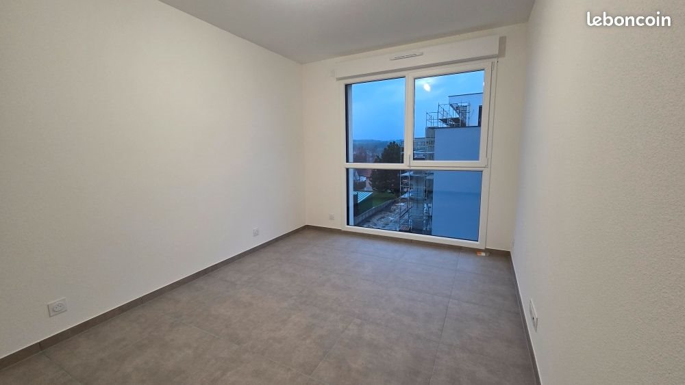 Appartement à louer, 70m², Landser