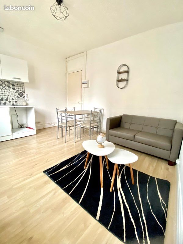 Appartement à louer, 40m², Sedan