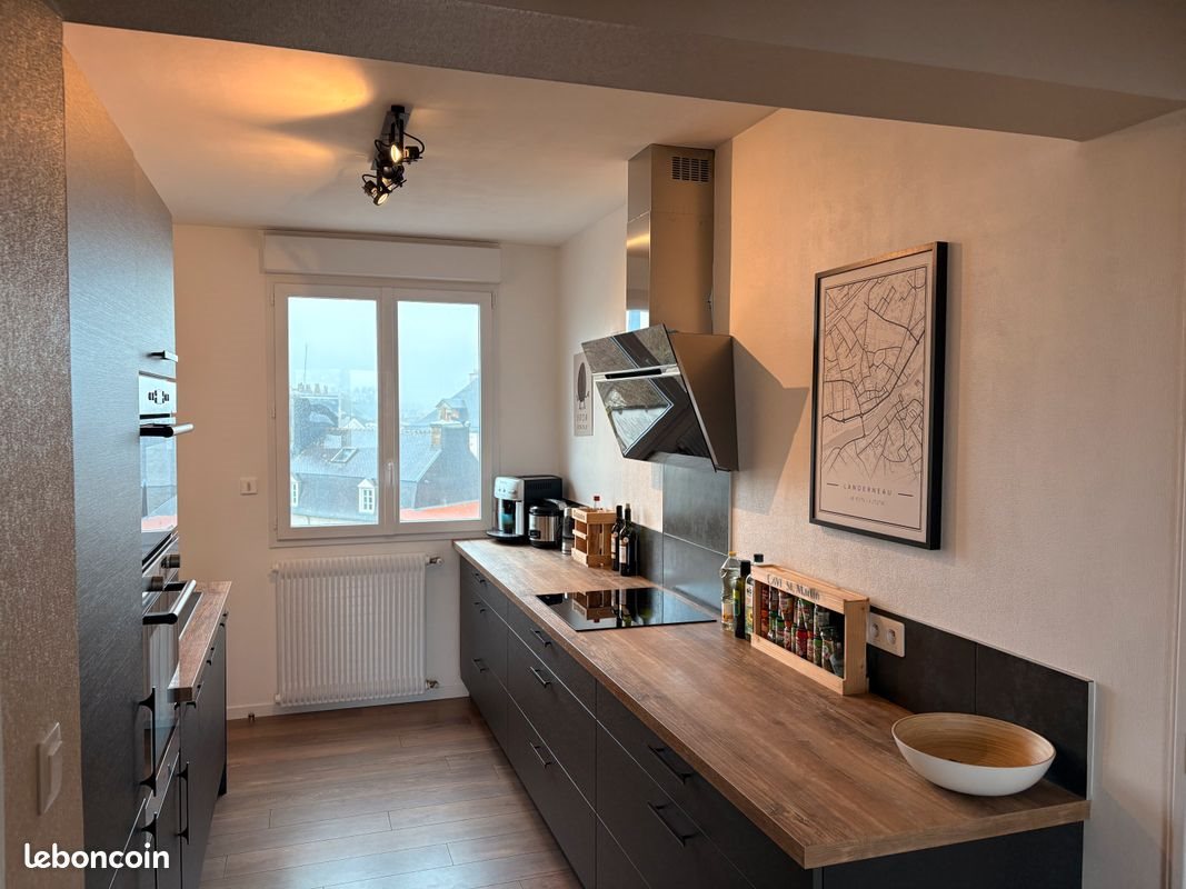Appartement à louer, 72m², Landerneau