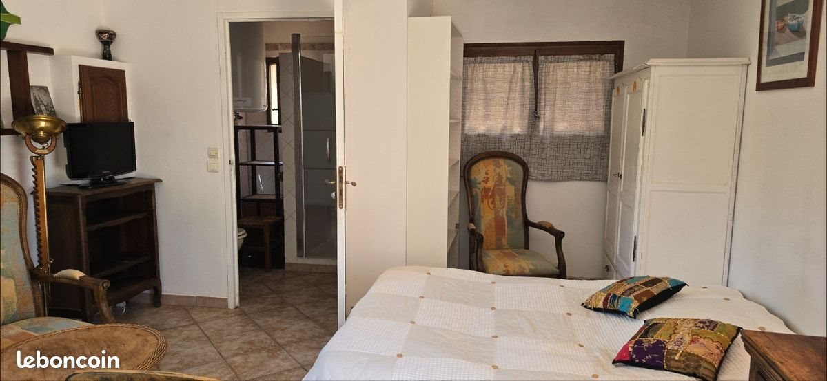 Maison à louer, 28m², Cuges-les-Pins