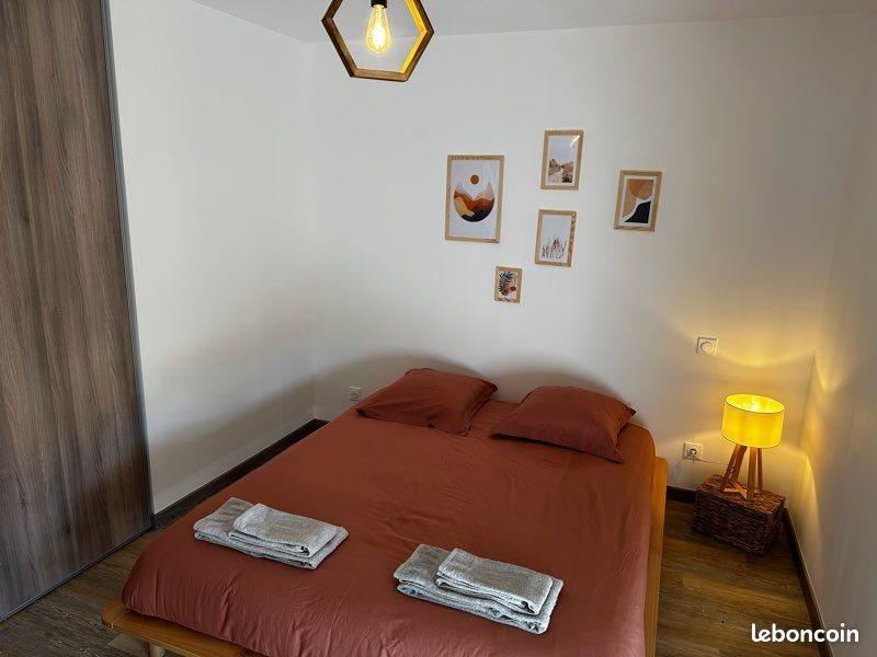 Maison à louer, 96m², Solesmes