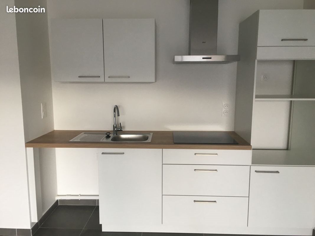 Appartement à louer, 80m², Guilherand-Granges