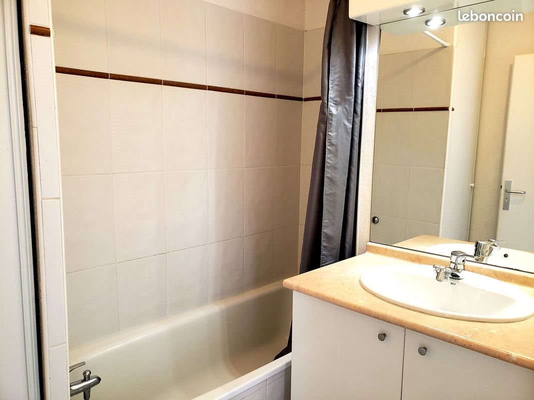 Appartement à louer, 40m², Pia