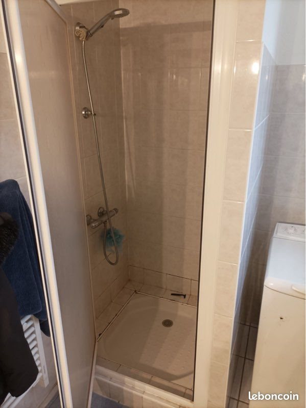 Appartement à louer, 40m², Arpajon-sur-Cère