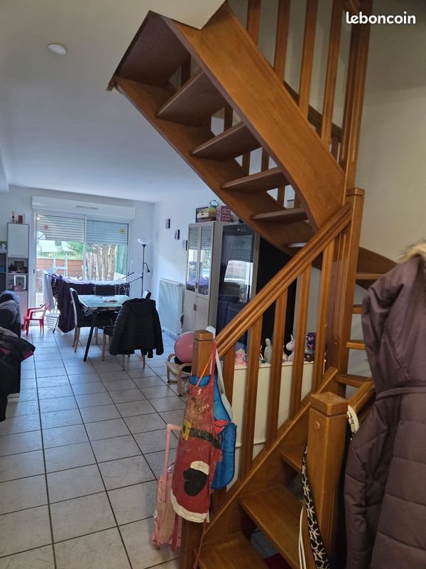 Maison à louer, 103m², Massieux