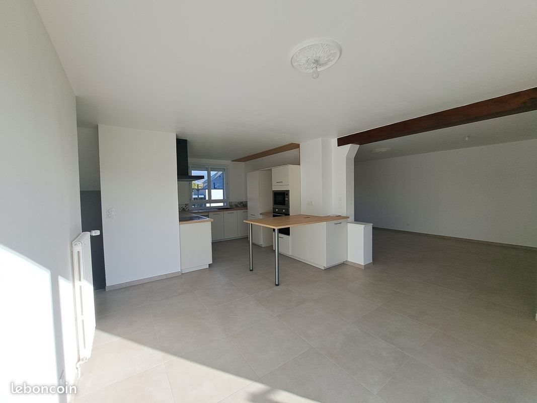 Maison à louer, 110m², La Flèche