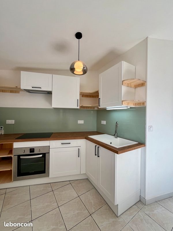 Appartement à louer, 36m², Loupian