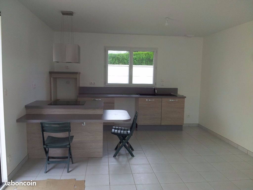 Maison à louer, 88m², Marcilly-la-Campagne