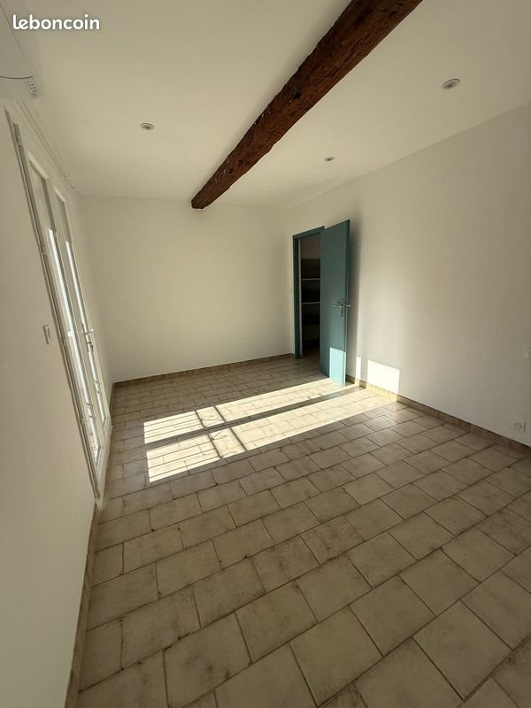 Appartement à louer, 85m², Florensac