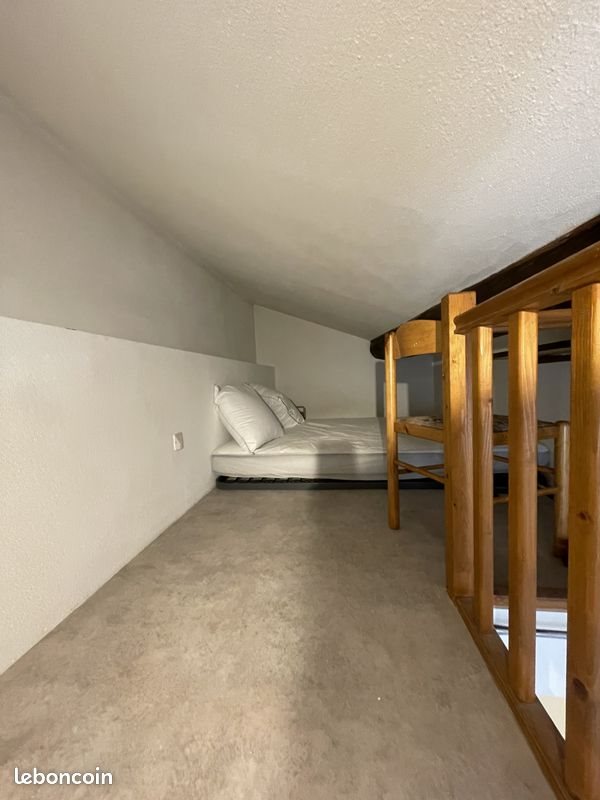 Appartement à louer, 35m², Nîmes