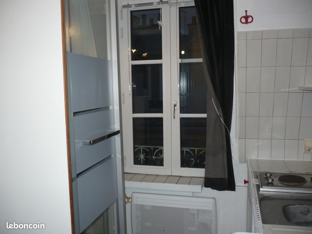 Appartement à louer, 9m², Paris 17ème