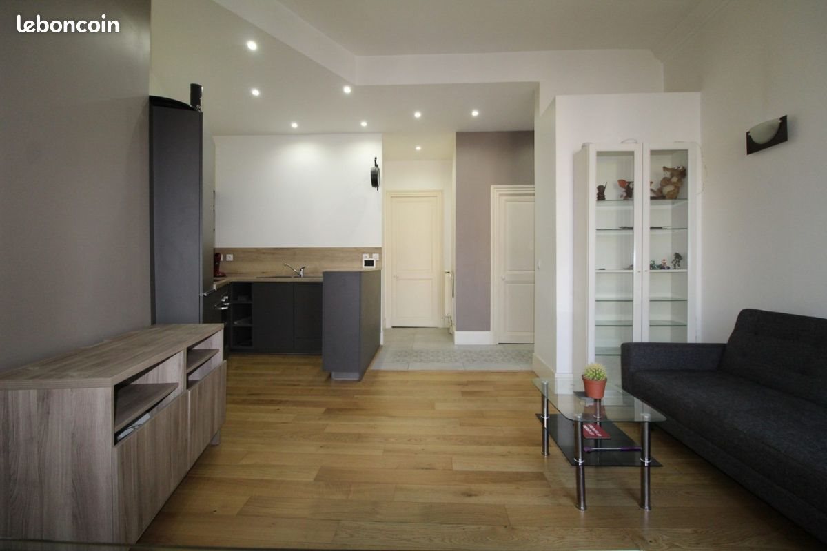 Appartement à louer, 69m², Grenoble