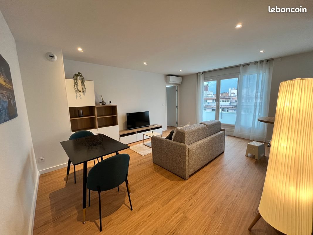 Appartement à louer, 54m², Grenoble