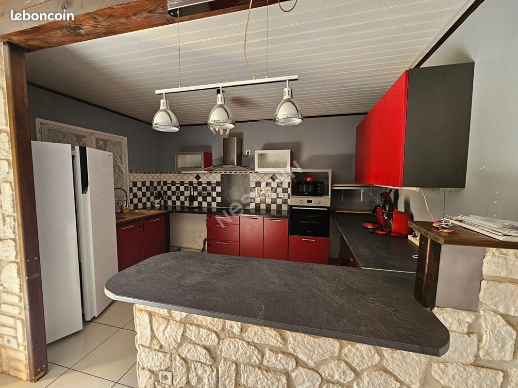 Maison à louer, 165m², Flaviac