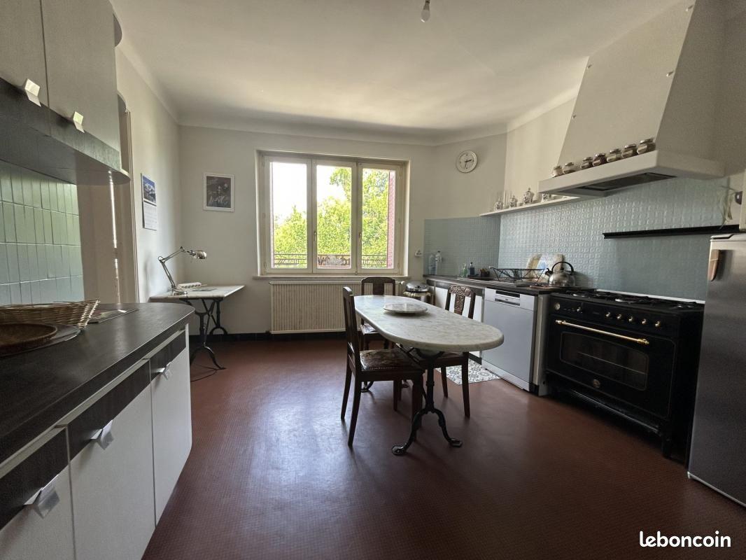 Appartement à vendre, 176m², Pont-Saint-Vincent